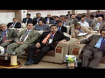 مؤتمر العميد ـ اليوم الثاني ـ مناقشة الباحث د. عز الدين من الجزائر