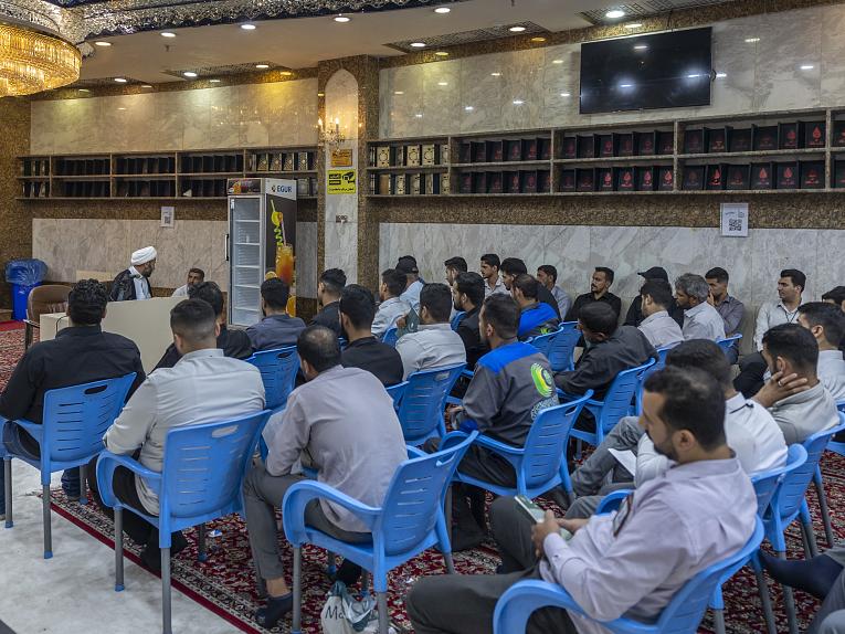 قسم الشؤون الدينية يقيم الدورة التأهيلية الخامسة للمتقدّمين للتعيين في العتبة العبّاسية المقدّسة..