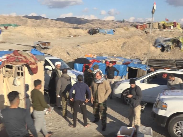 لجنة الدعم والأرشاد في قسم الشؤون الدينية تقوم بدعم المقاتلين في قاطع عمليات صلاح الدين