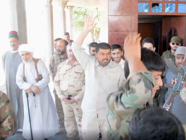 تقديم الدعم اللوجستي والمعنوي لمقاتلي الحشد الشعبي(لواء انصار المرجعية )  في عامرية الفلوجة من قبل لجنة الدعم في قسم الشؤون الدينية في العتبة العباسية المقدسة 